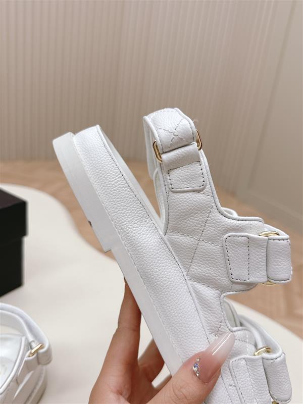 20251128184438492 280